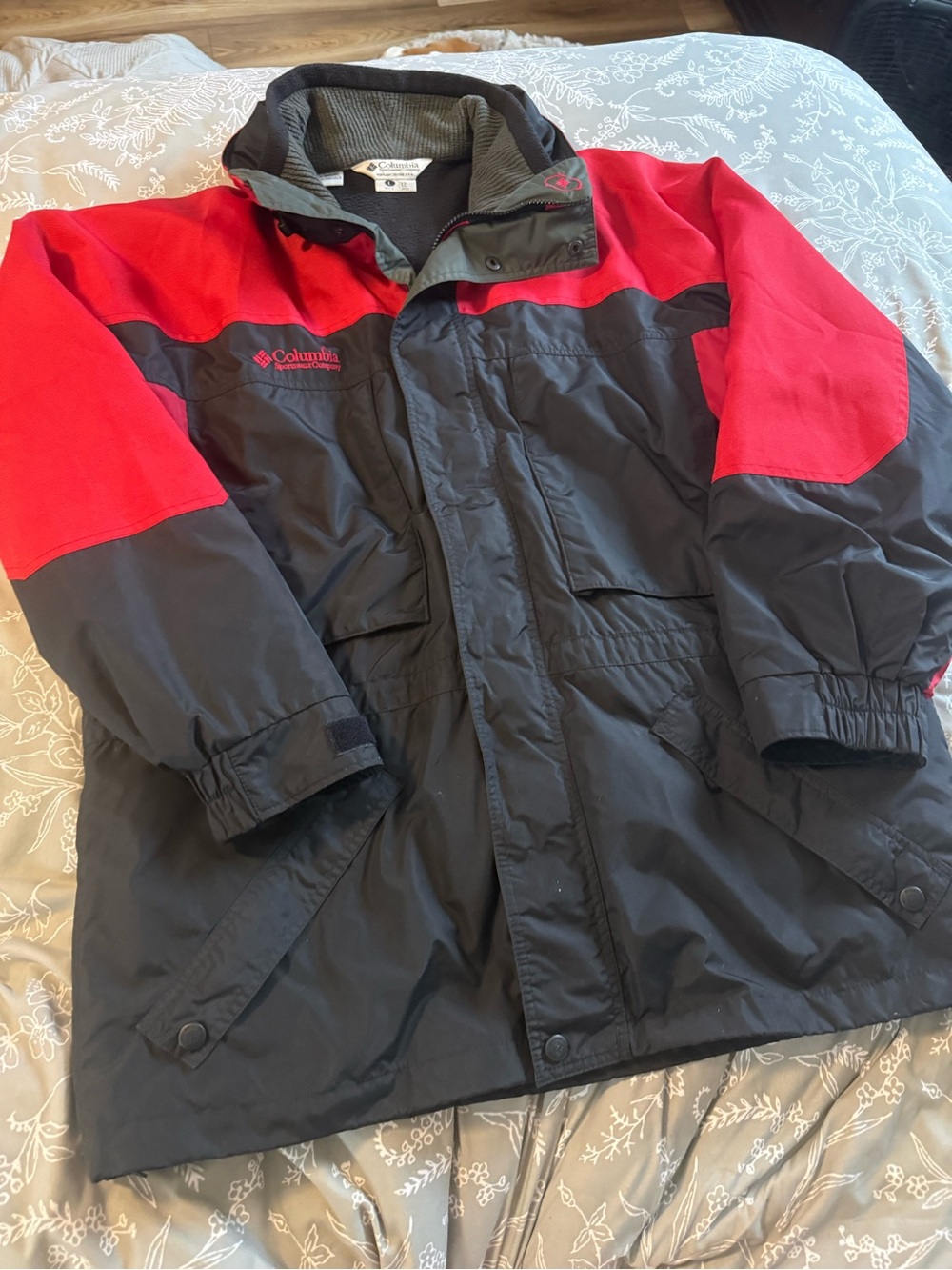 Columbia Men's Red & Black Waterproof Raincoat